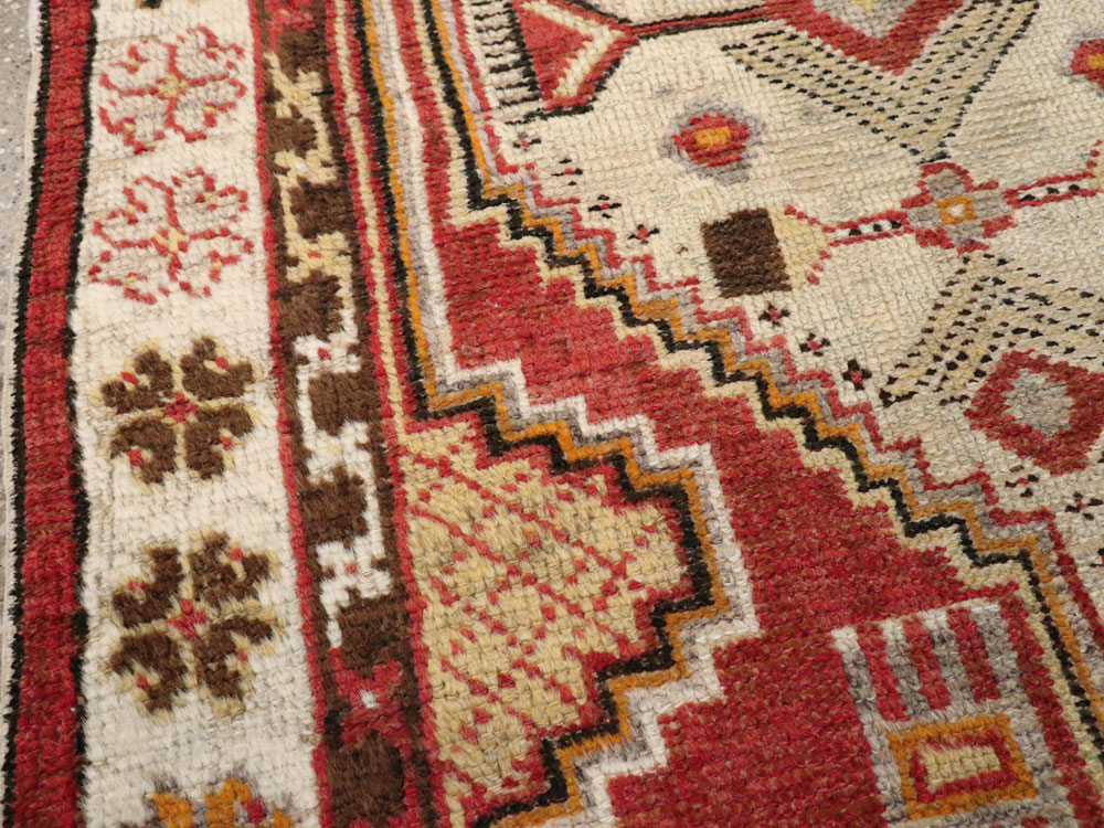 Vintage Turkish Oushak Rug, No.16196 - Galerie Shabab