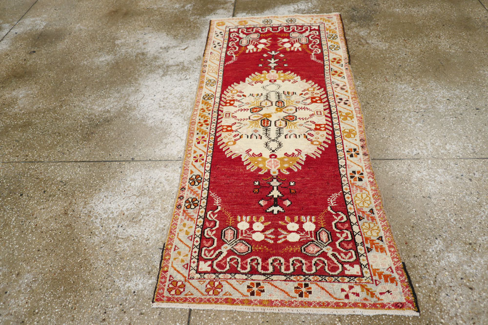 Vintage Turkish Oushak Rug, No.16198 - Galerie Shabab