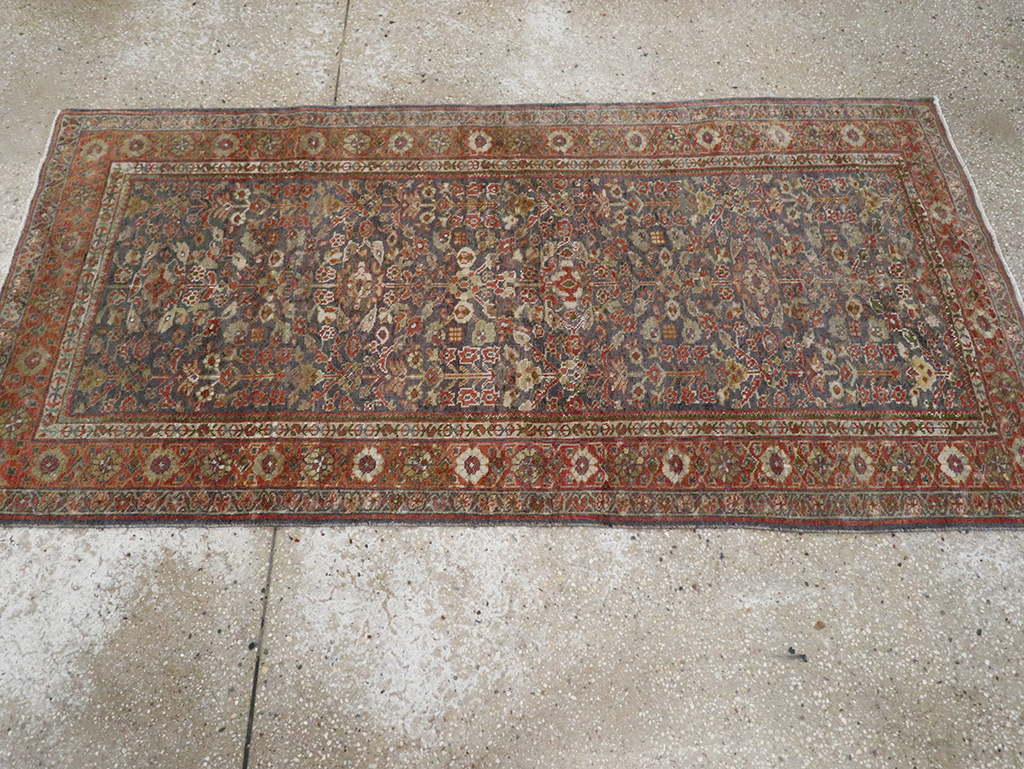 Antique Persian Mahal Rug, No.16199 - Galerie Shabab