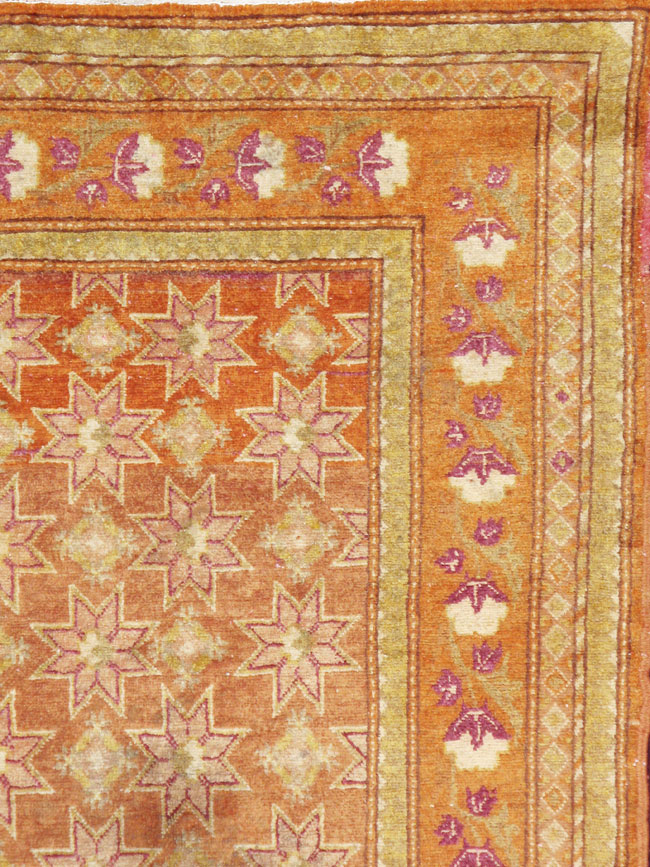 Vintage East Turkestan Samarkand Accent Rug, No.16219 - Galerie Shabab