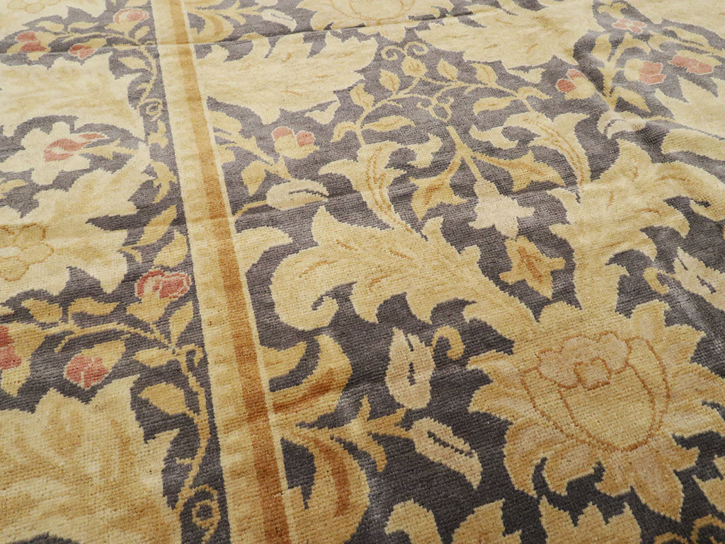 Contemporary European Cuenca Carpet, No.16249 - Galerie Shabab