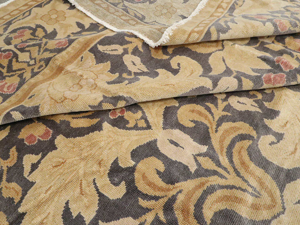 Contemporary European Cuenca Carpet, No.16249 - Galerie Shabab