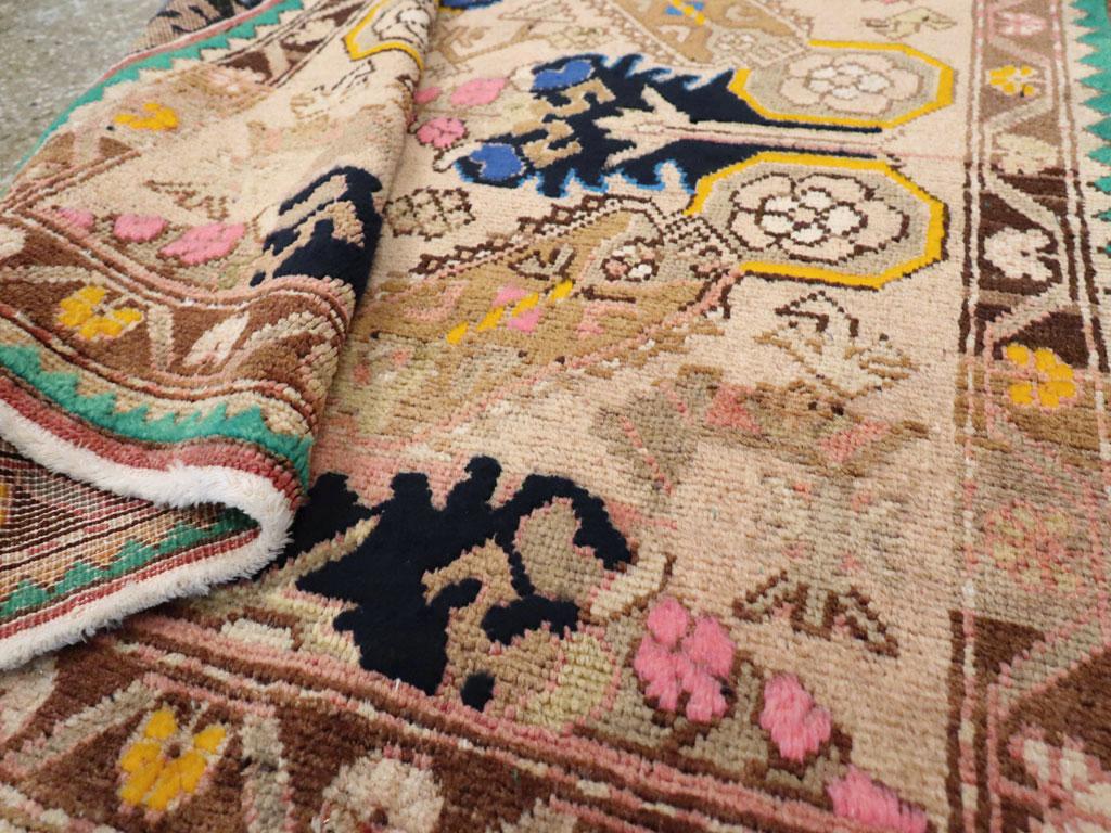 Vintage Turkish Anatolian Rug, No.16254 - Galerie Shabab