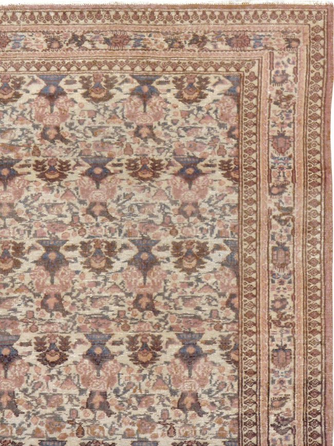 Antique Persian Zele Sultan Rug, No.16258 - Galerie Shabab