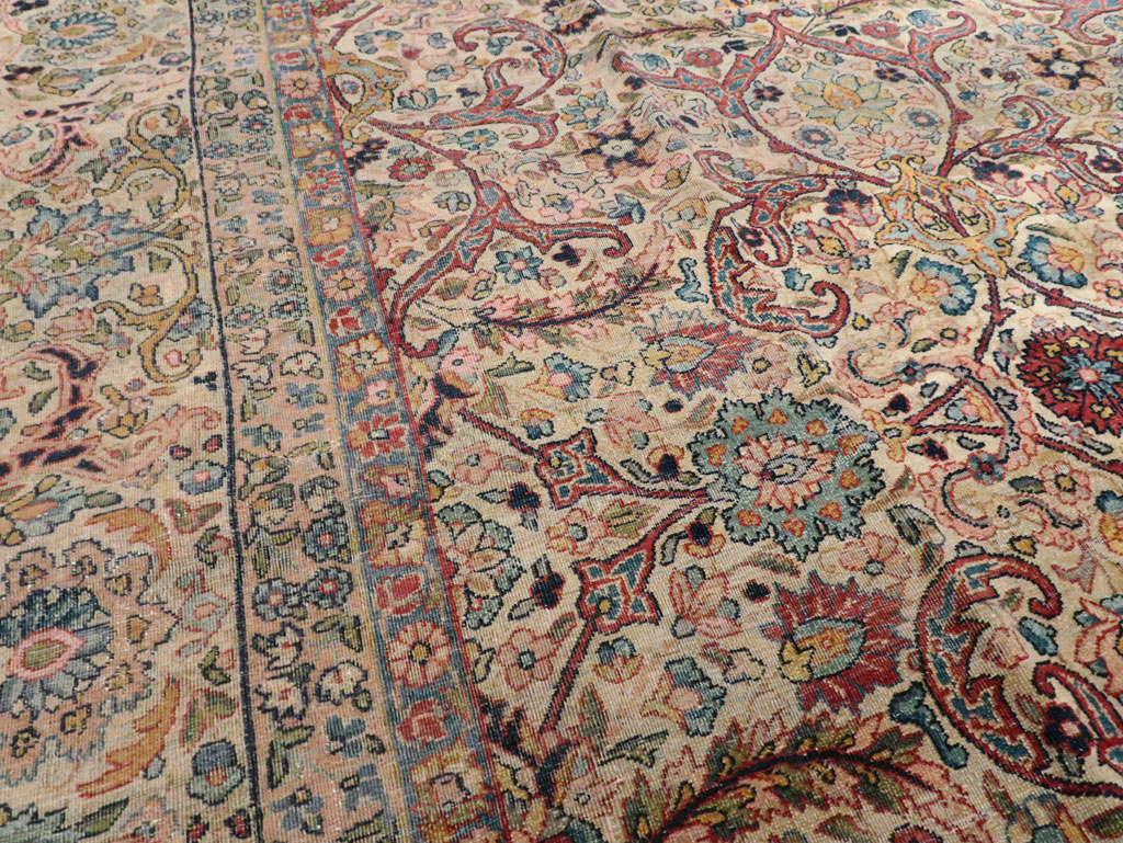 Antique Persian Lavar Kerman Rug, No.16260 - Galerie Shabab