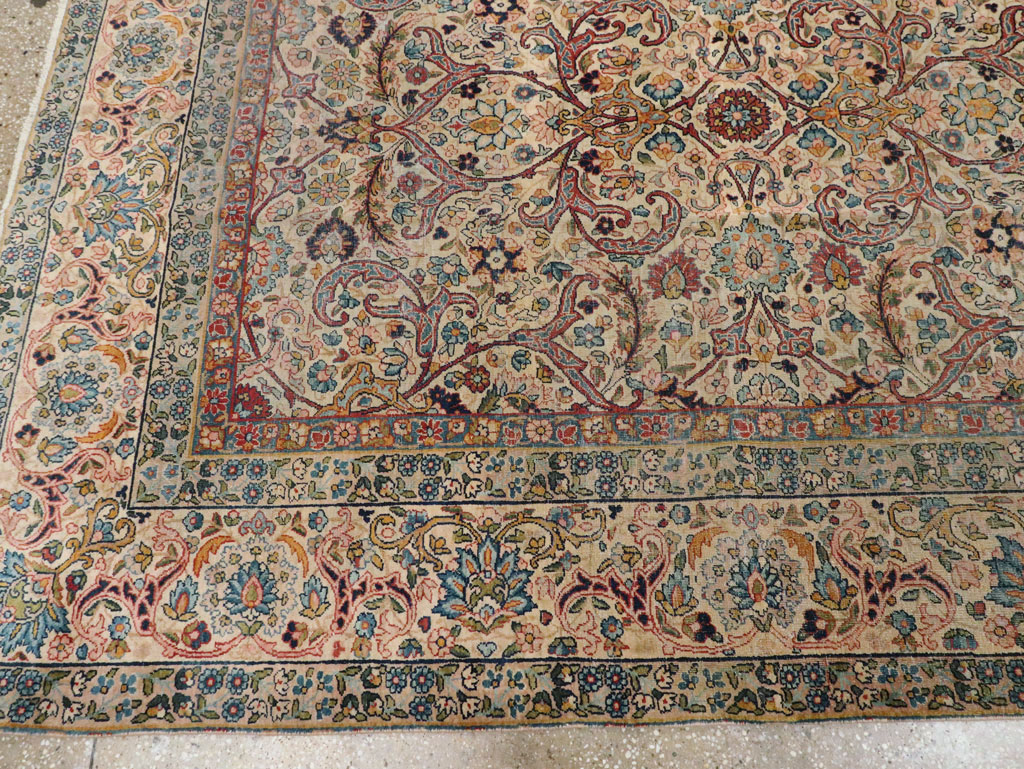 Antique Persian Lavar Kerman Rug, No.16260 - Galerie Shabab