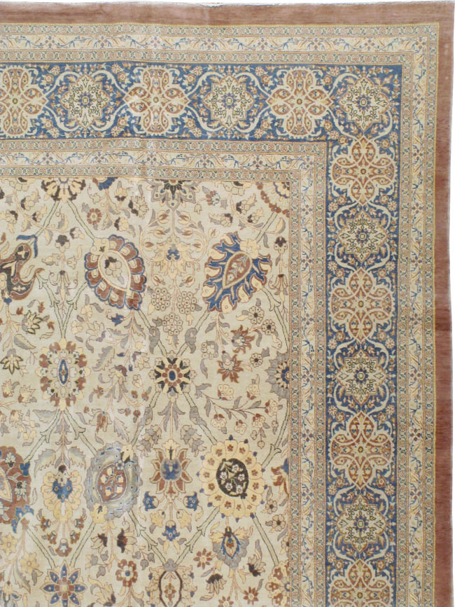 Antique Persian Tabriz Carpet, No.16278 - Galerie Shabab
