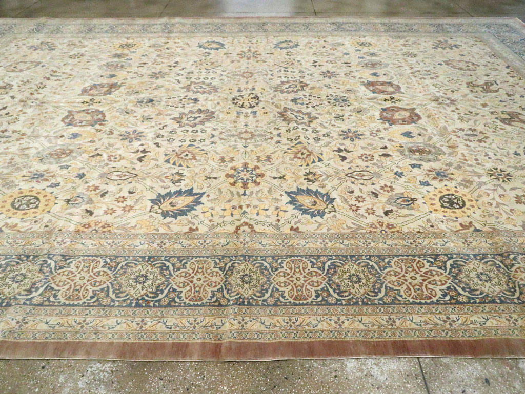 Antique Persian Tabriz Carpet, No.16278 - Galerie Shabab