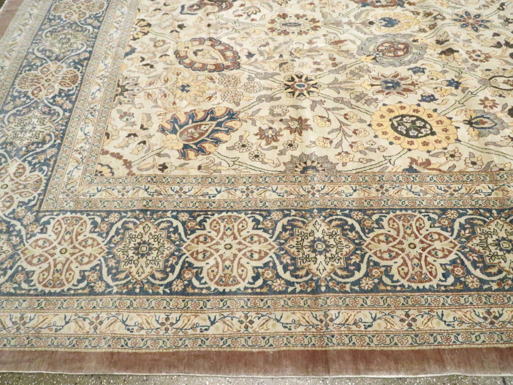 Antique Persian Tabriz Carpet, No.16278 - Galerie Shabab