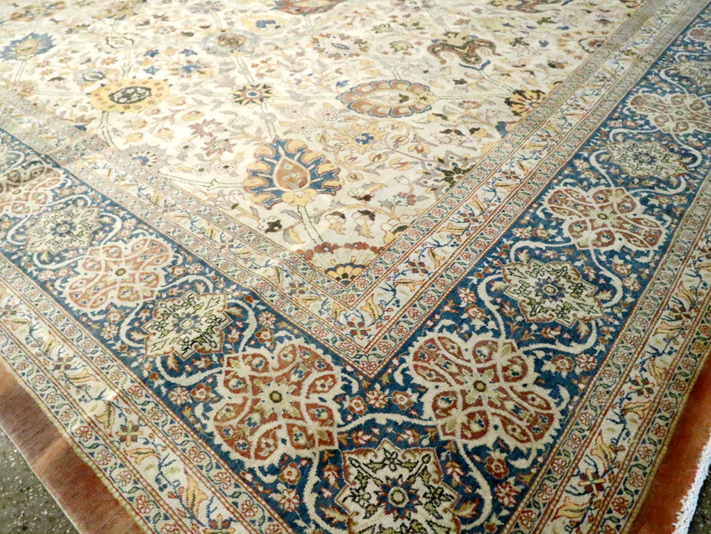 Antique Persian Tabriz Carpet, No.16278 - Galerie Shabab