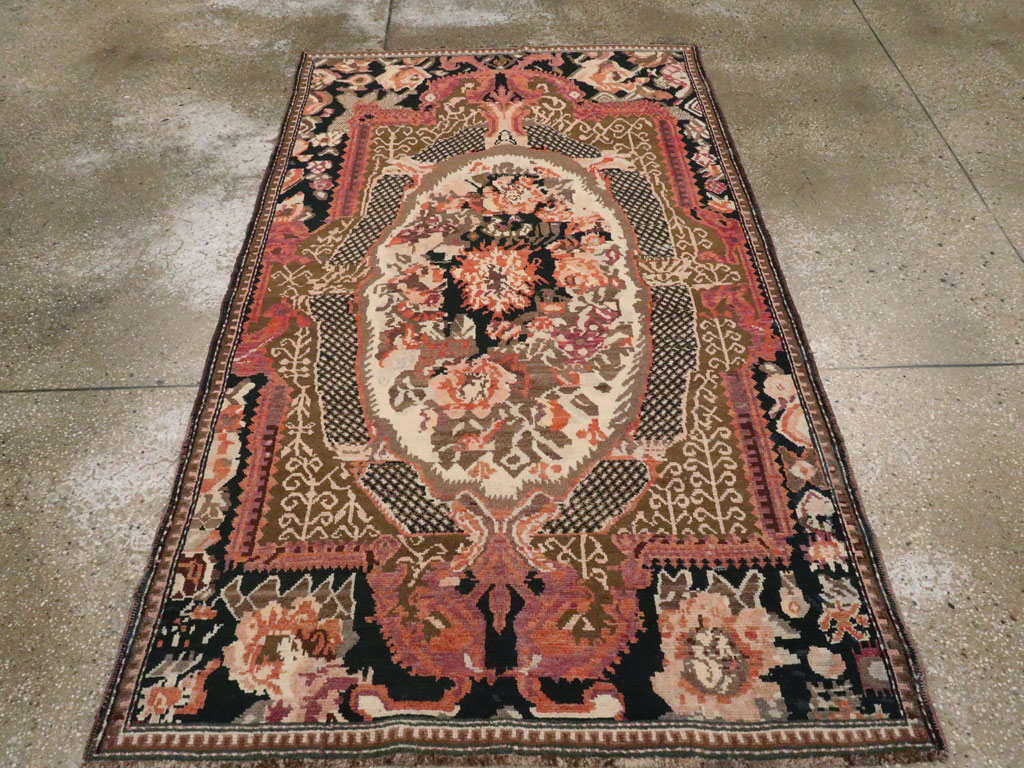 Antique Caucasian Karabagh Rug, No.16280 - Galerie Shabab