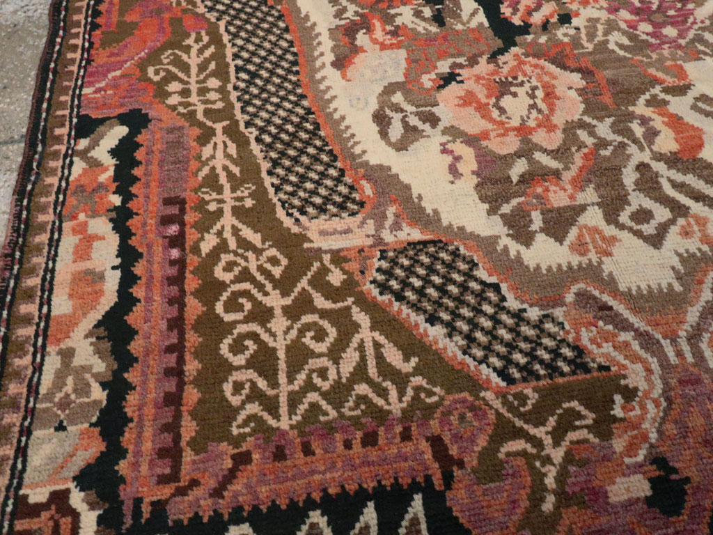 Antique Caucasian Karabagh Rug, No.16280 - Galerie Shabab