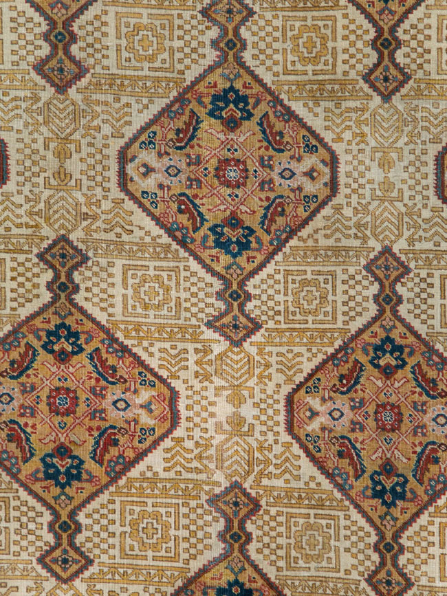 Antique Persian Tabriz Carpet, No.16282 - Galerie Shabab