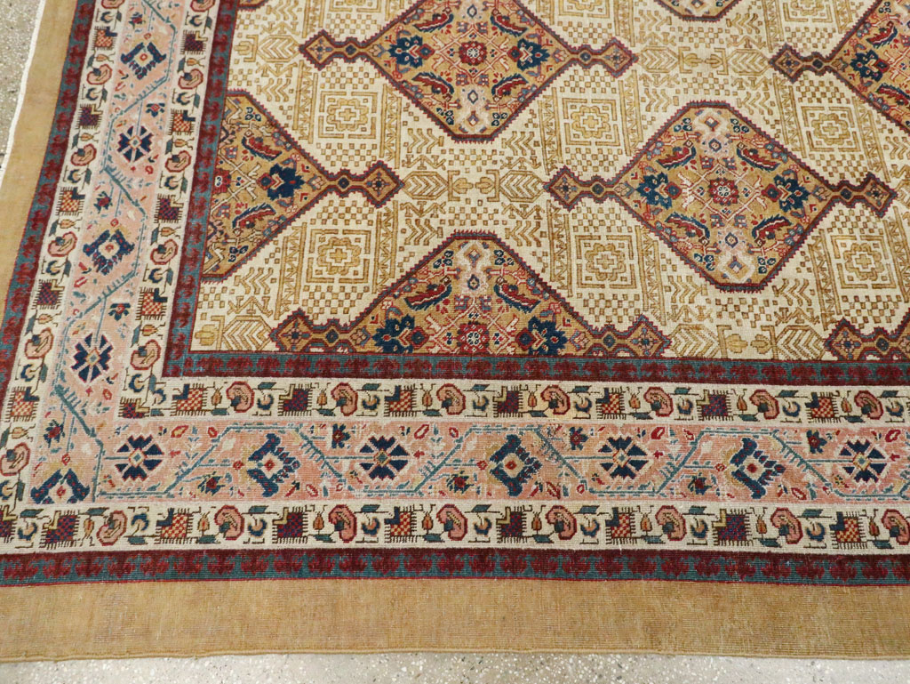 Antique Persian Tabriz Carpet, No.16282 - Galerie Shabab
