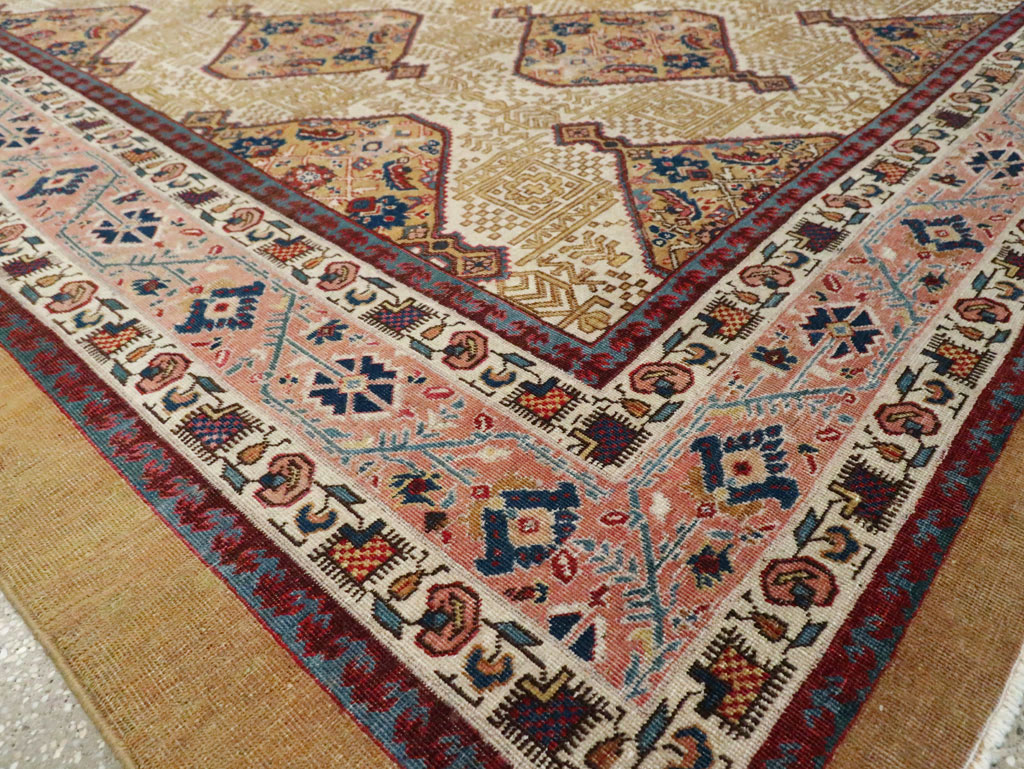 Antique Persian Tabriz Carpet, No.16282 - Galerie Shabab