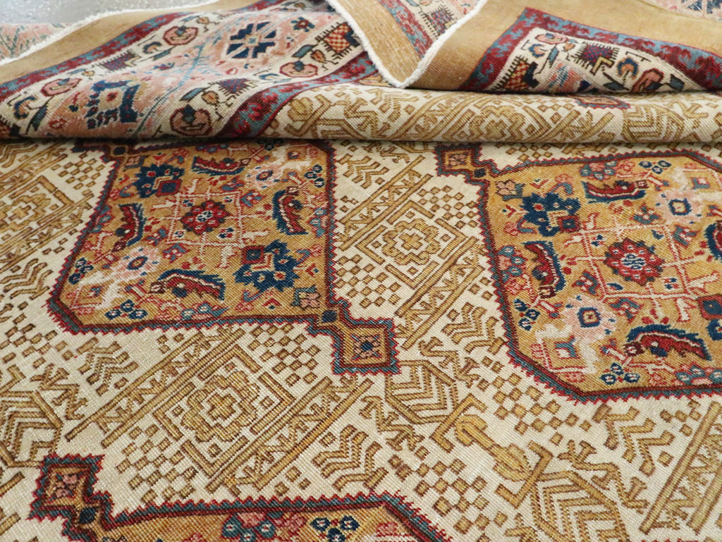 Antique Persian Tabriz Carpet, No.16282 - Galerie Shabab