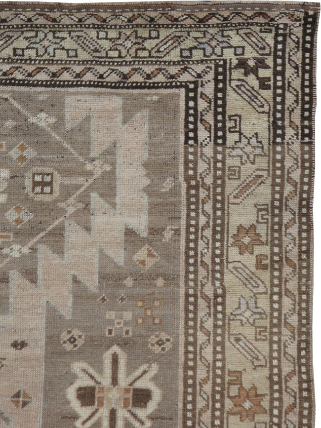 Antique Caucasian Karabagh Rug, No.16283 - Galerie Shabab