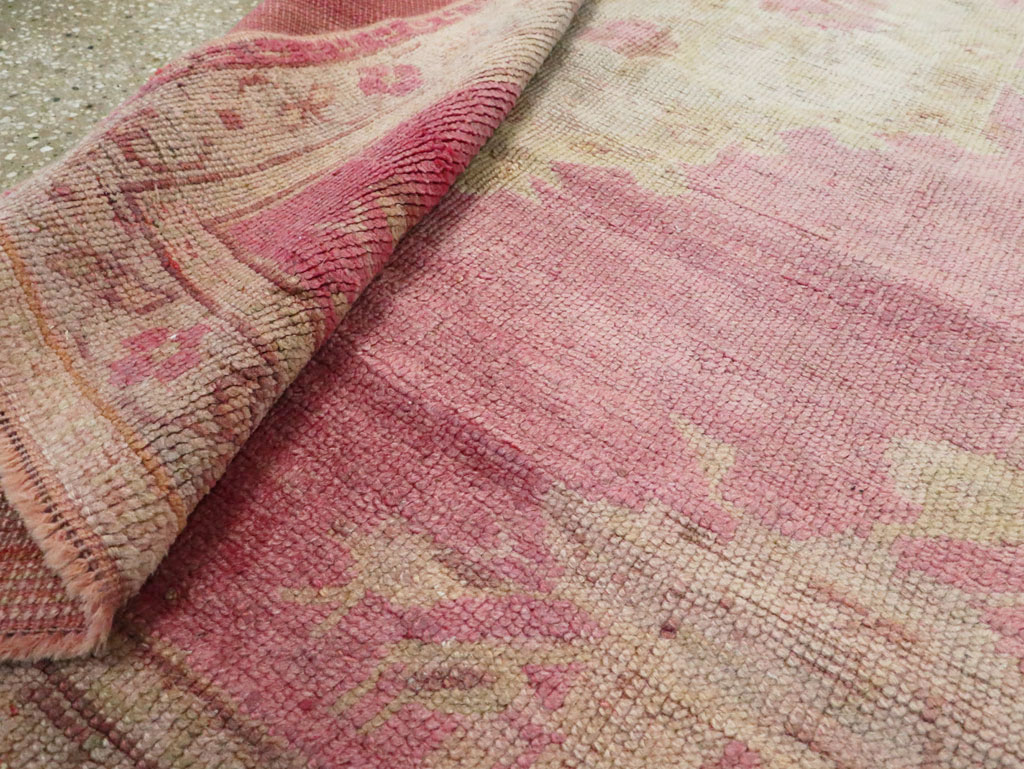 Antique Turkish Oushak Rug, No.16285 - Galerie Shabab