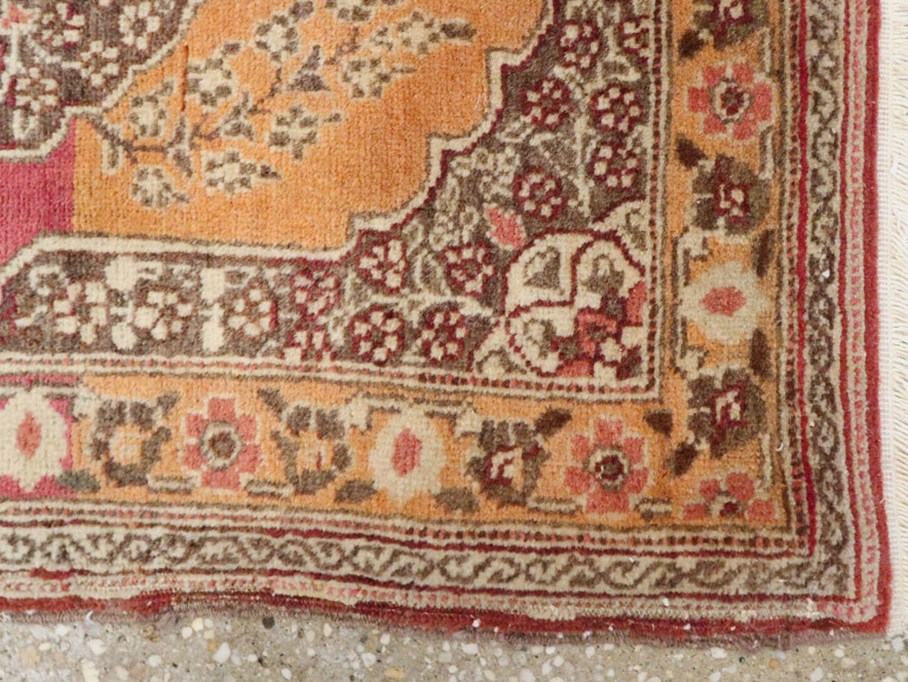 Antique Persian Tabriz Rug, No.16297 - Galerie Shabab