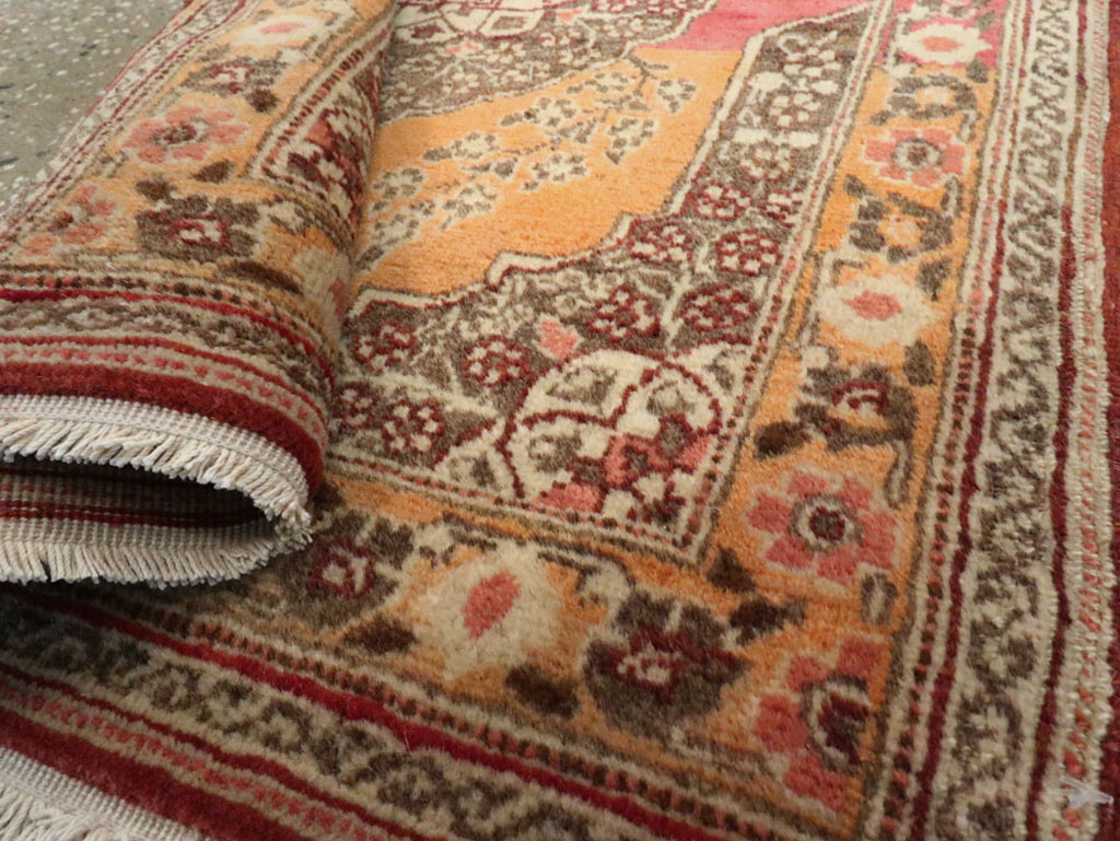 Antique Persian Tabriz Rug, No.16297 - Galerie Shabab