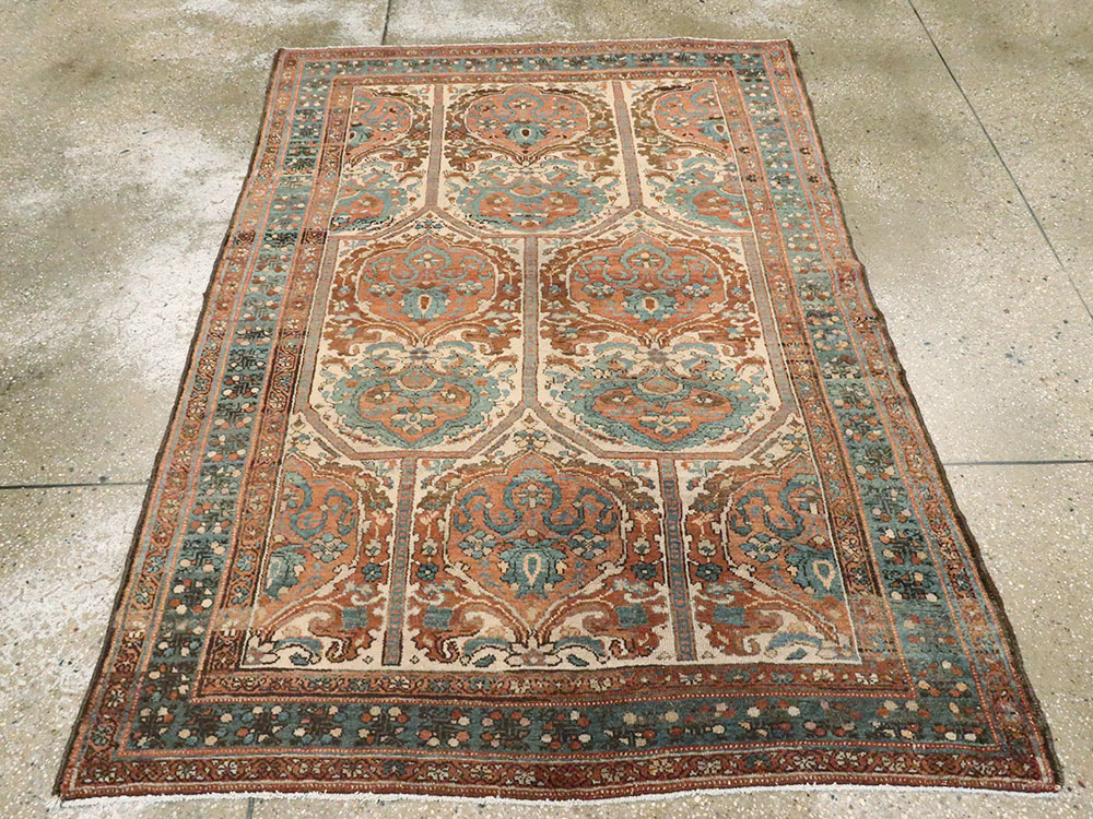 Antique Persian Malayer Rug, No.16307 - Galerie Shabab