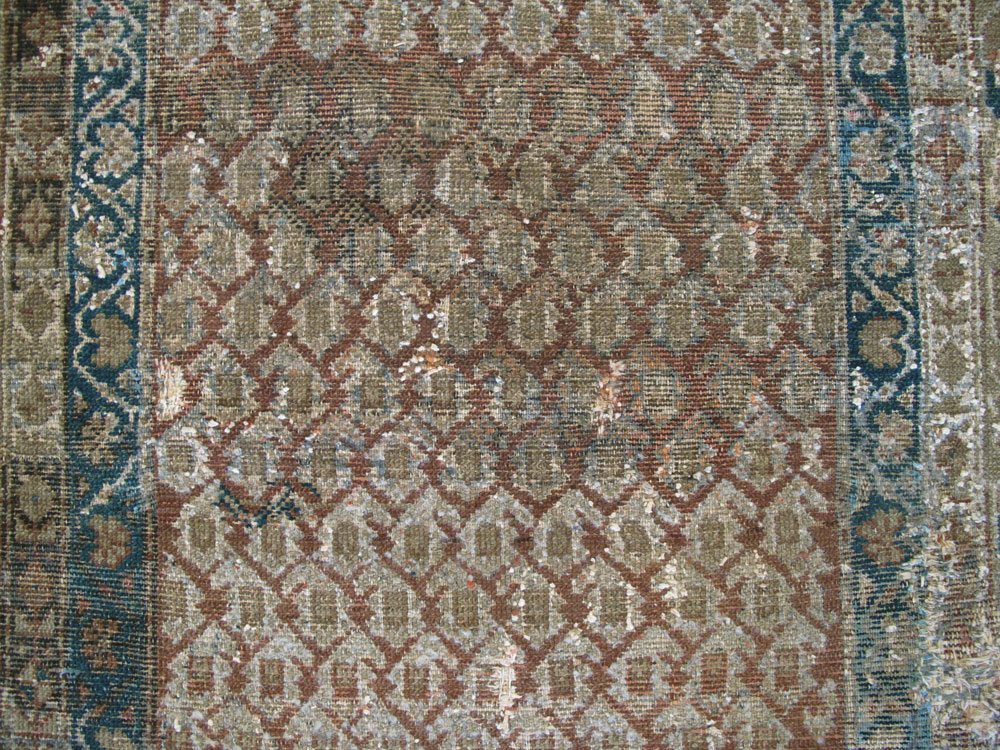 Antique Persian Distressed Malayer Rug, No.16309 - Galerie Shabab