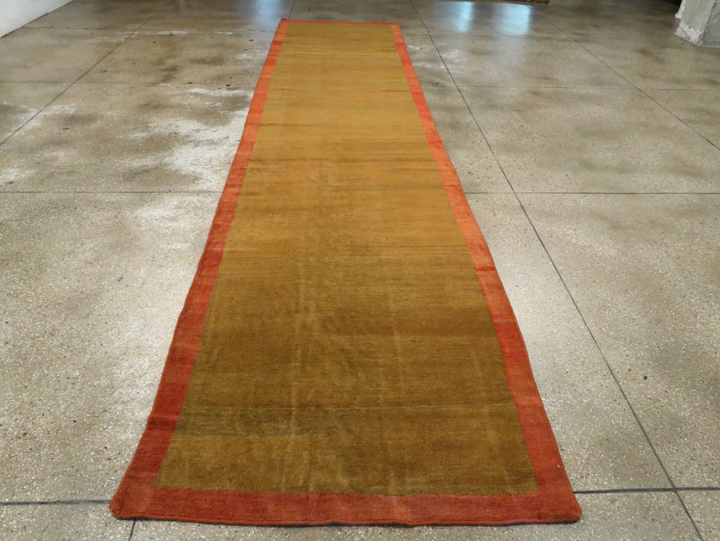 Vintage Persian Mahal Wide Gallery Runner, No.16316 - Galerie Shabab