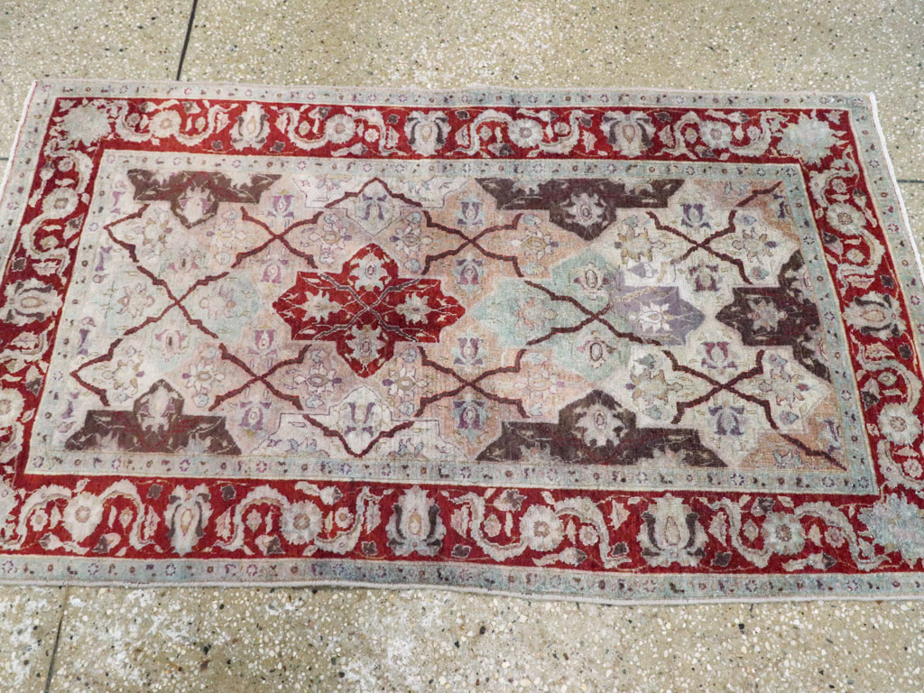 Vintage Persian Tabriz Rug, No.16327 - Galerie Shabab