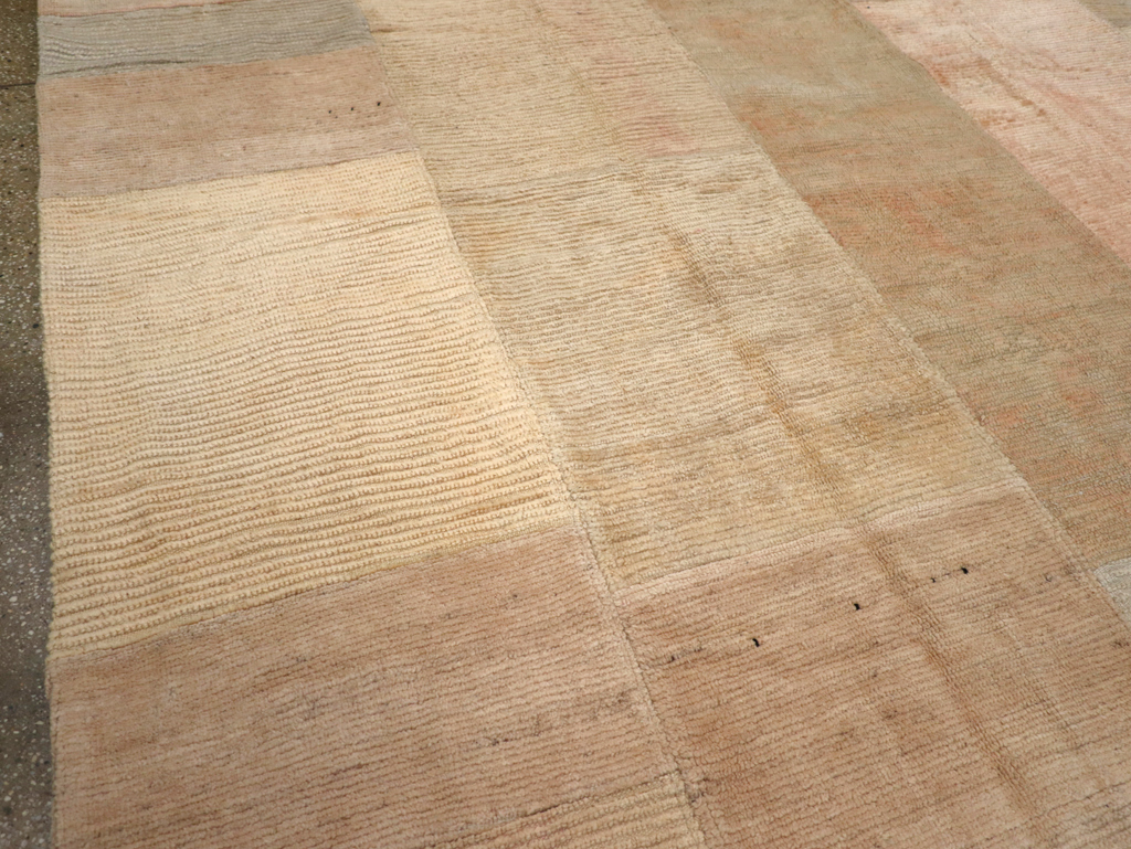 Vintage Turkish Tulu Compartment Carpet, No.16331 - Galerie Shabab