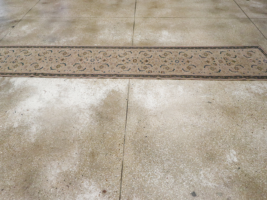 Antique Persian Kurdish Runner, No.16340 - Galerie Shabab