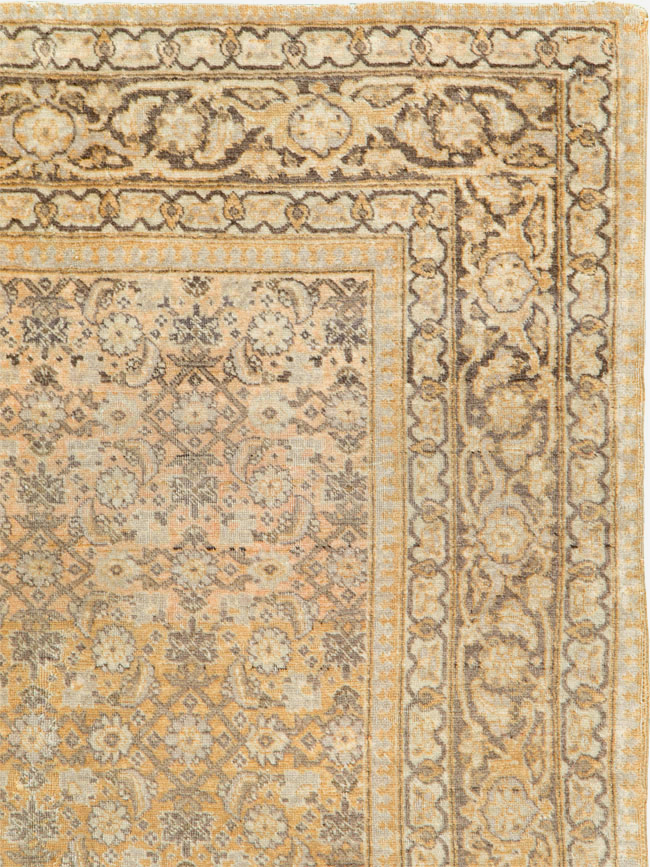 Antique Persian Tabriz Rug, No.16345 - Galerie Shabab