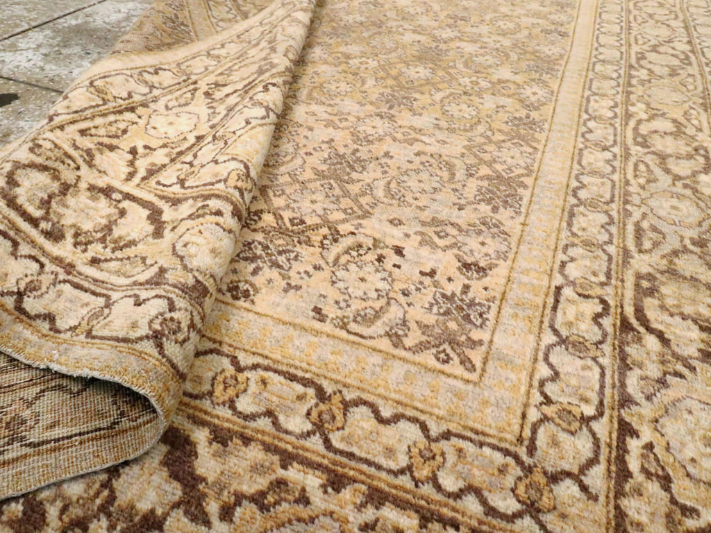 Antique Persian Tabriz Rug, No.16345 - Galerie Shabab