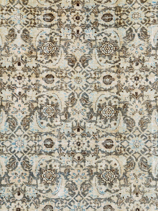 Vintage Persian Distressed Tabriz Carpet, No.16356 - Galerie Shabab