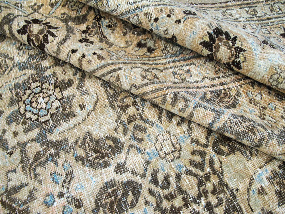 Vintage Persian Distressed Tabriz Carpet, No.16356 - Galerie Shabab