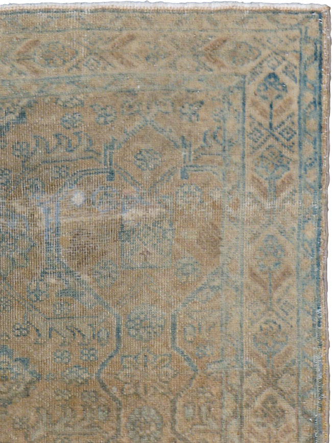 Antique Tabriz Rug, No.16398 - Galerie Shabab