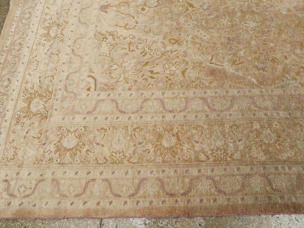 Vintage Turkish Kayseri Room Size Carpet, No.16401 - Galerie Shabab
