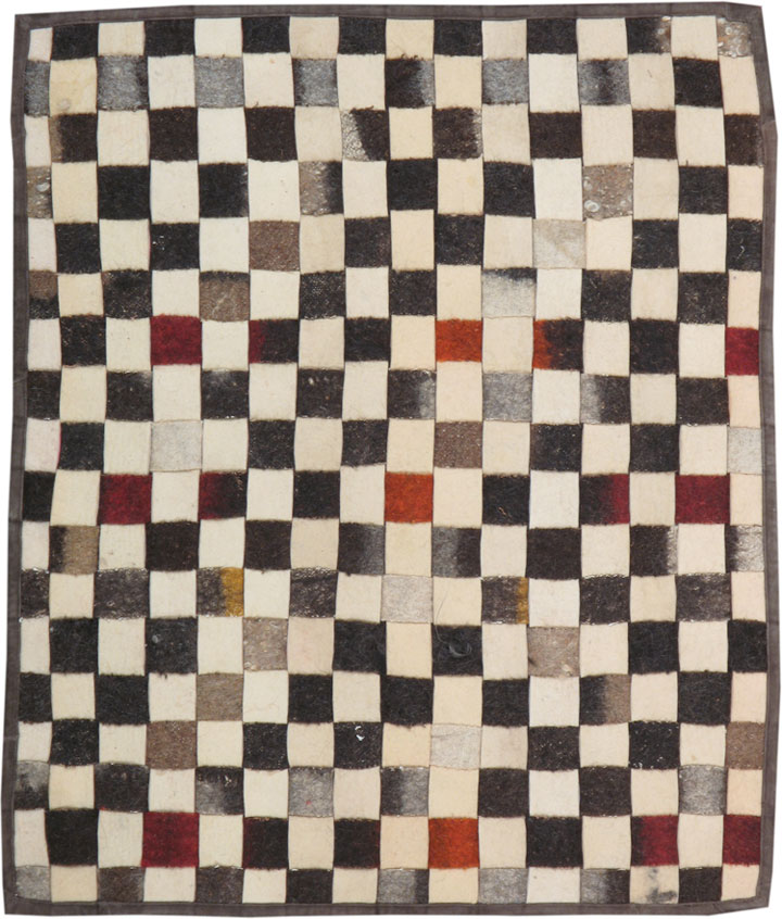 Vintage Turkish Felt Rug, No.16408 - Galerie Shabab