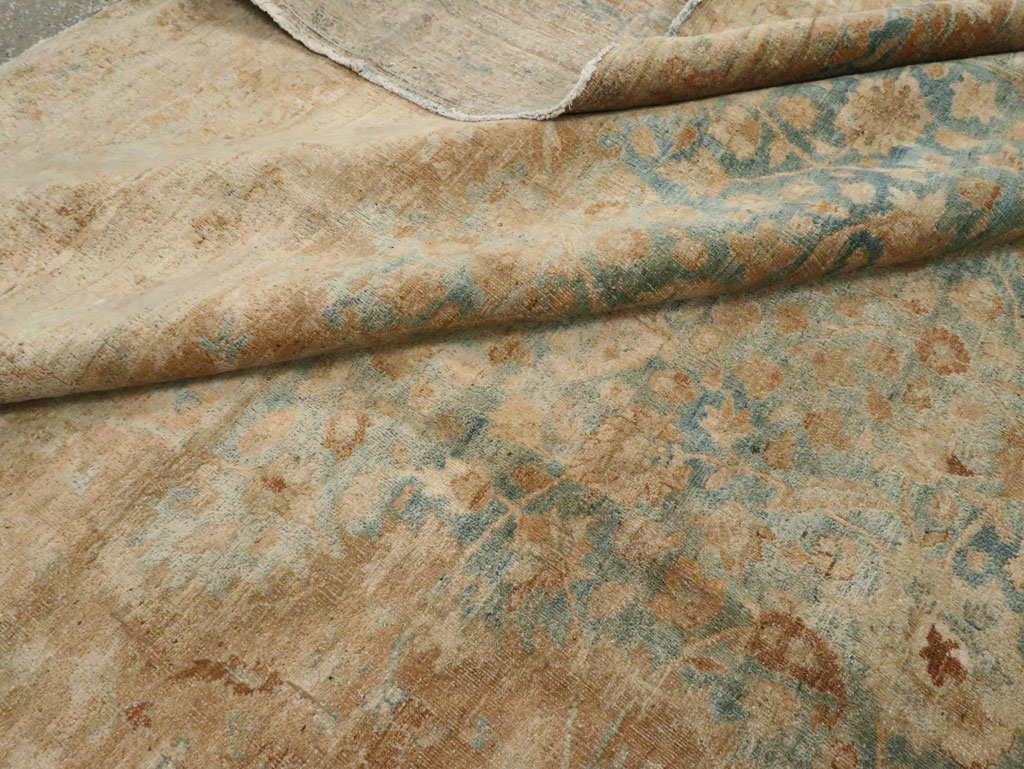 Antique Persian Tabriz Carpet, No.16411 - Galerie Shabab