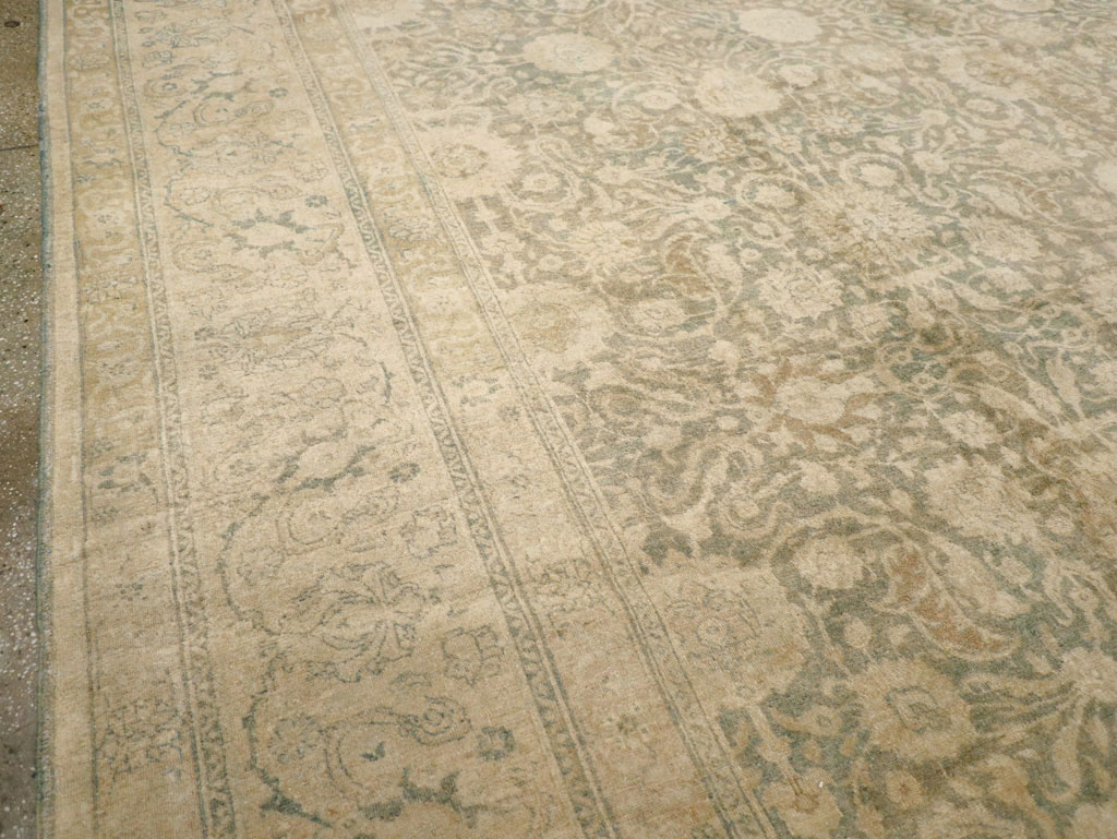 Antique Persian Tabriz Carpet, No.16413 - Galerie Shabab