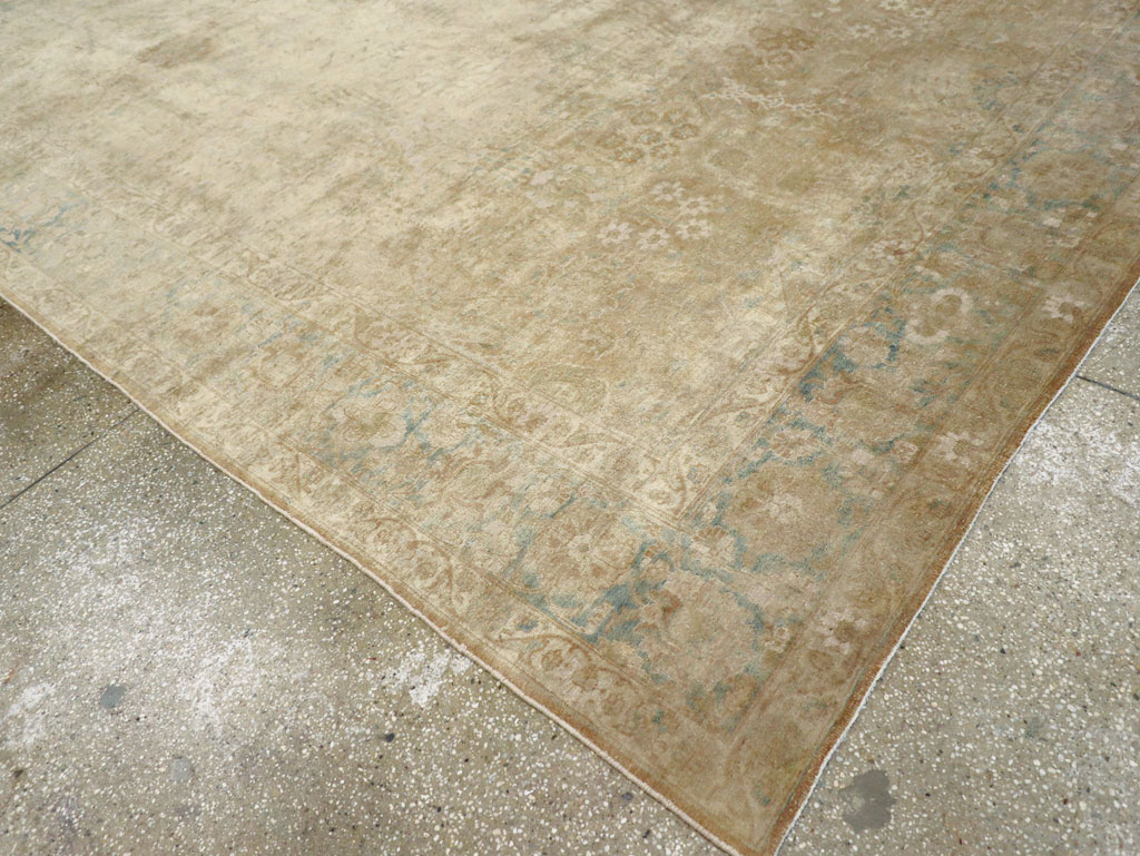 Antique Persian Tabriz Carpet, No.16417 - Galerie Shabab
