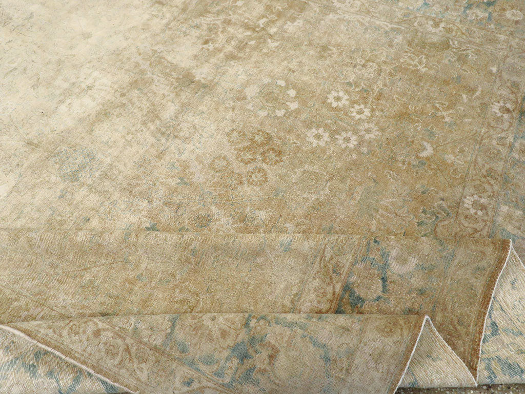 Antique Persian Tabriz Carpet, No.16417 - Galerie Shabab