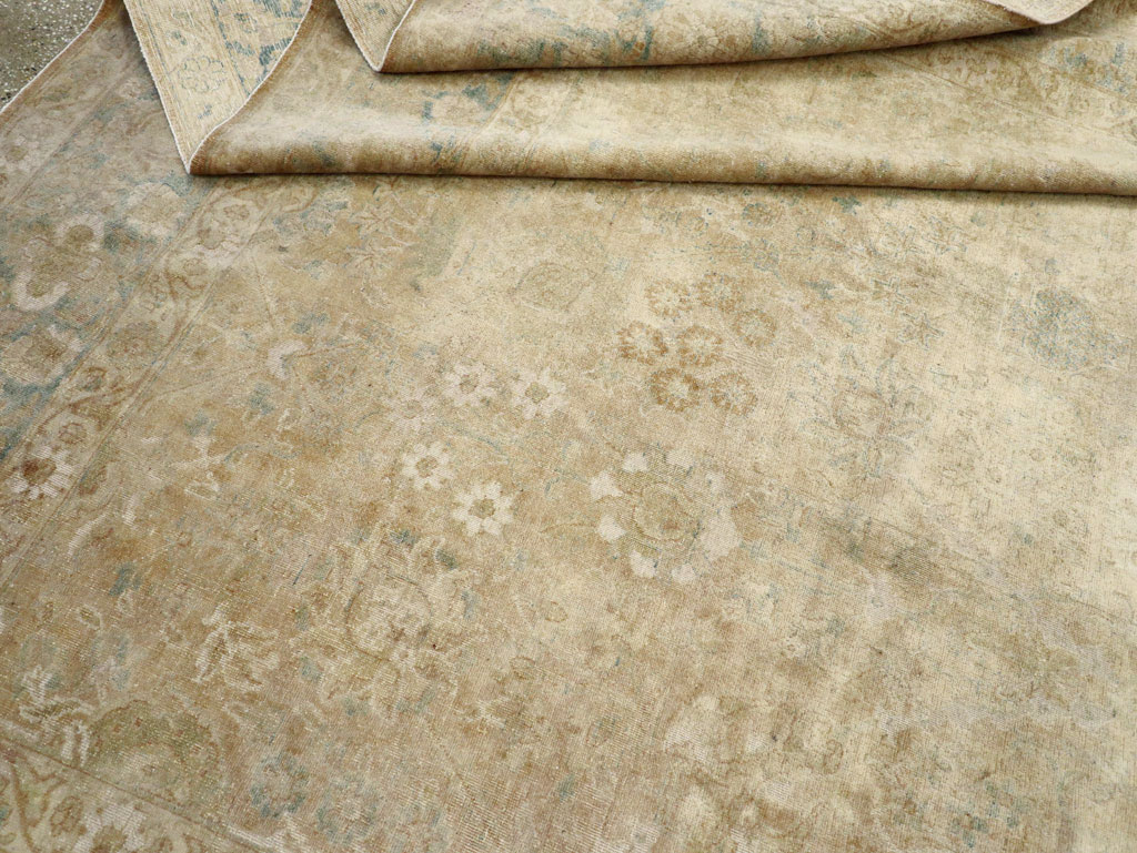 Antique Persian Tabriz Carpet, No.16417 - Galerie Shabab