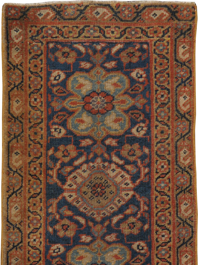 Antique Mahal Runner, No.16419 - Galerie Shabab