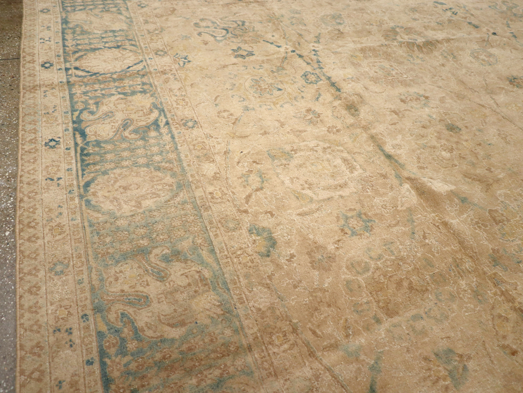 Antique Persian Tabriz Carpet, No.16425 - Galerie Shabab