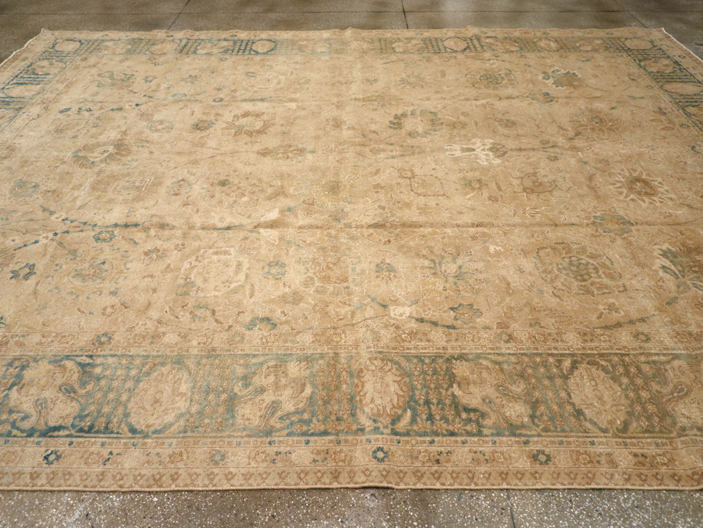 Antique Persian Tabriz Carpet, No.16425 - Galerie Shabab