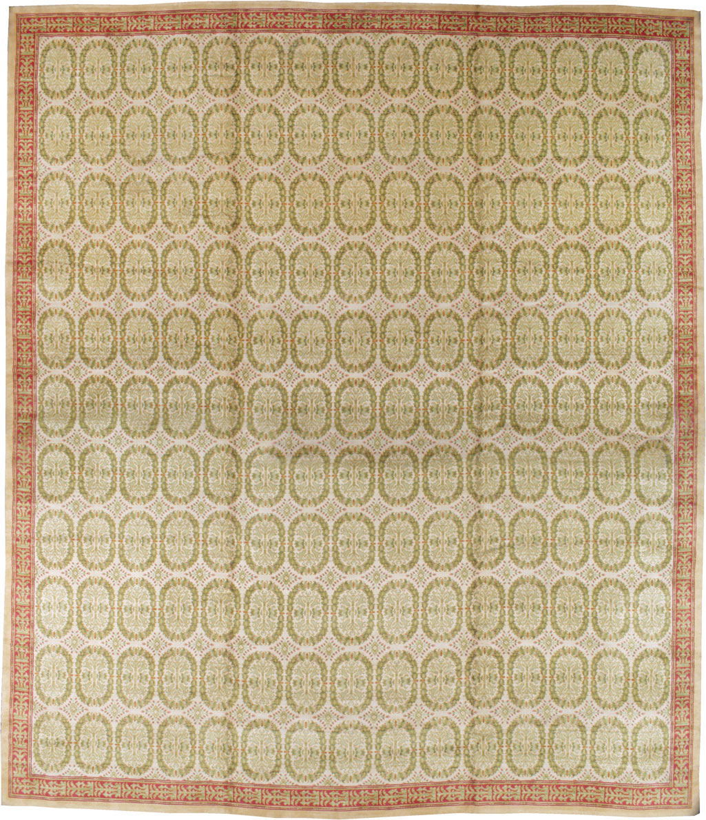 Antique Spanish Cuenca Square Carpet, No.16427 - Galerie Shabab