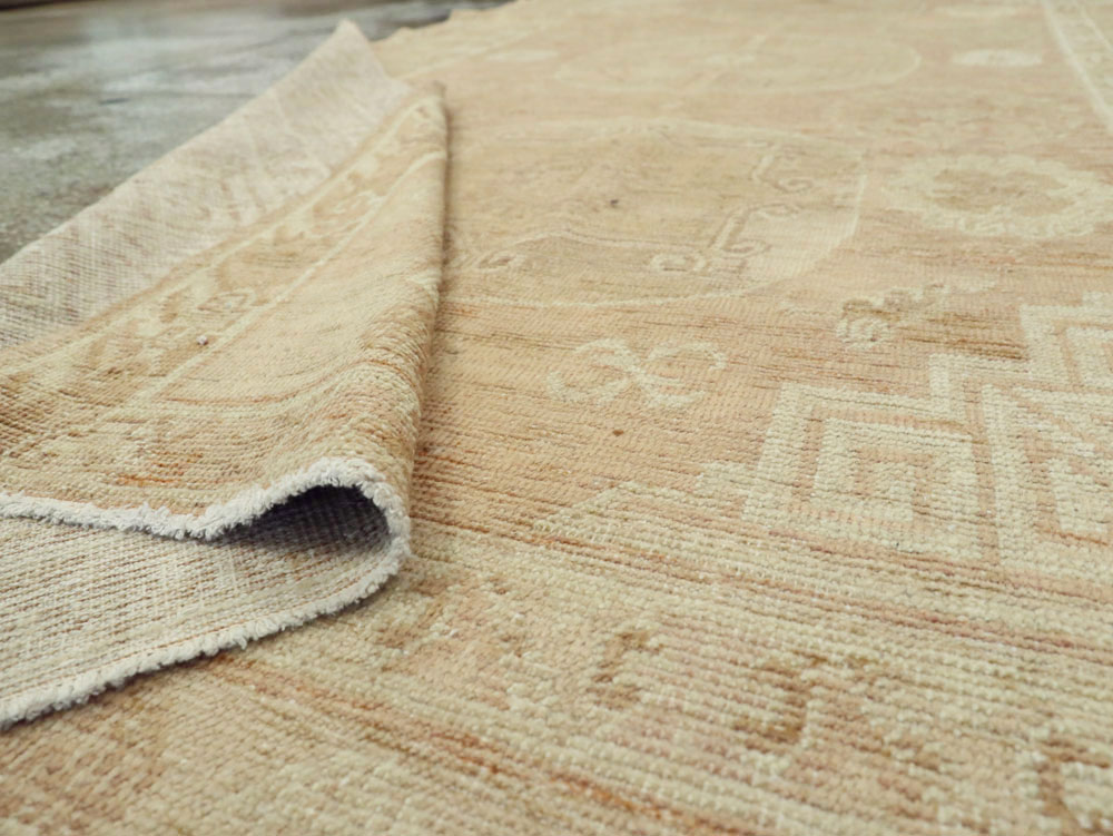 Vintage East Turkestan Khotan Rug, No.16438 - Galerie Shabab