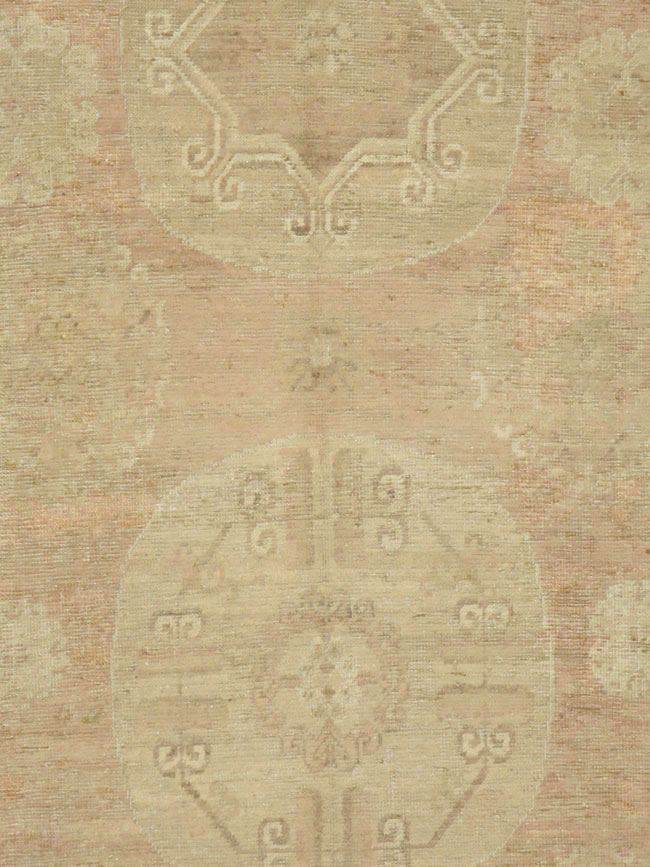 Vintage East Turkestan Khotan Rug, No.16438 - Galerie Shabab
