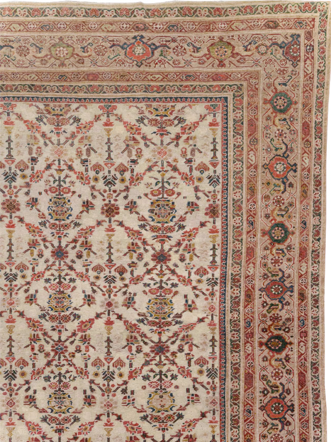 Antique Persian Mahal Large Carpet, No.16447 - Galerie Shabab