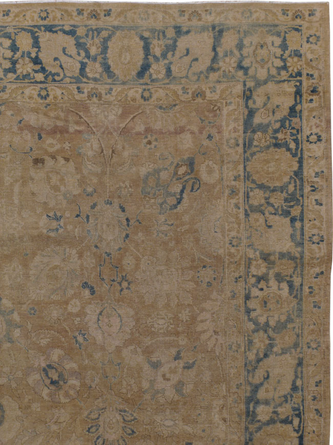 Antique Tabriz Carpet, No.16458 - Galerie Shabab